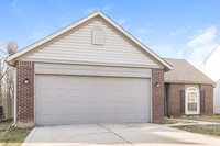 2604 Lullwater Ln in Indianapolis, IN - Building Photo - Building Photo