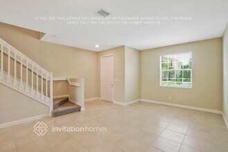 5318 Ellery Terrace in West Palm Beach, FL - Foto de edificio - Building Photo