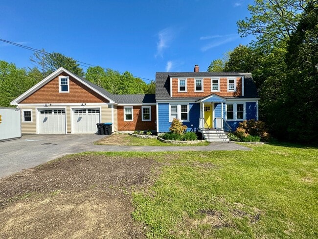 275 Middle Rd in Falmouth, ME - Building Photo - Building Photo