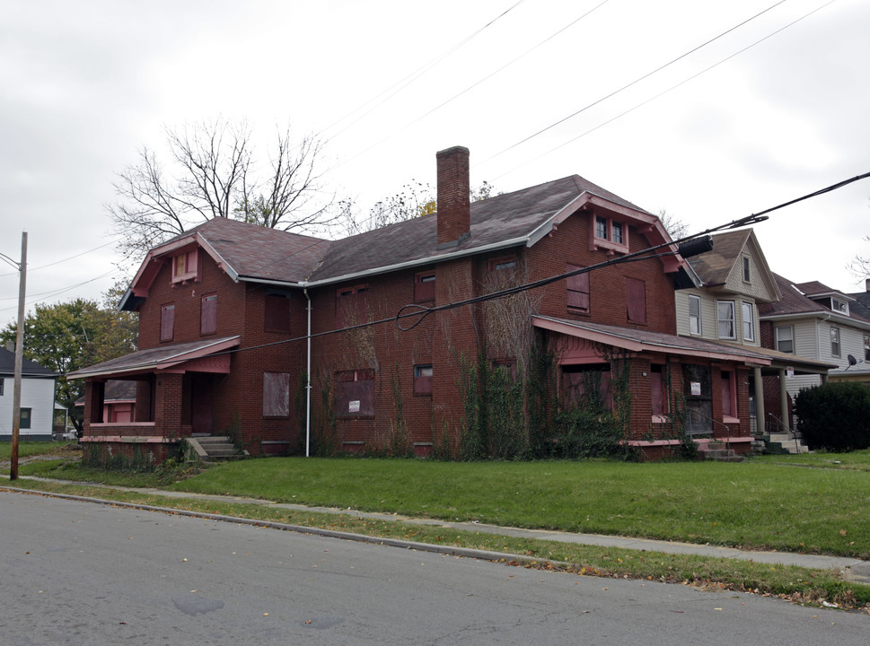 736 N Broadway St in Dayton, OH - Building Photo