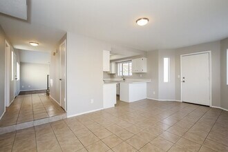 7540 W Mescal St in Peoria, AZ - Building Photo - Building Photo