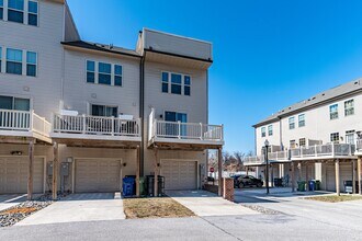 201 S Macon St in Baltimore, MD - Foto de edificio - Building Photo