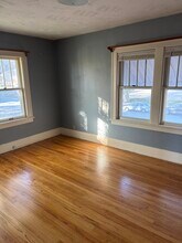 613 N 36th St in Omaha, NE - Building Photo - Building Photo