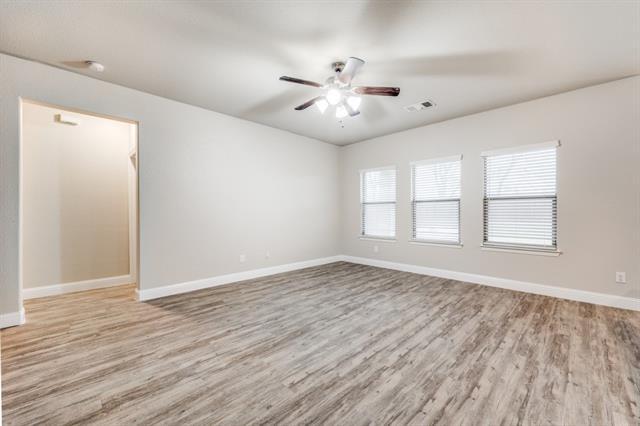 328 Camille Crossing in Celina, TX - Foto de edificio - Building Photo