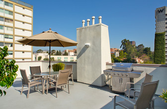 Chateau Hilgard in Los Angeles, CA - Building Photo - Building Photo