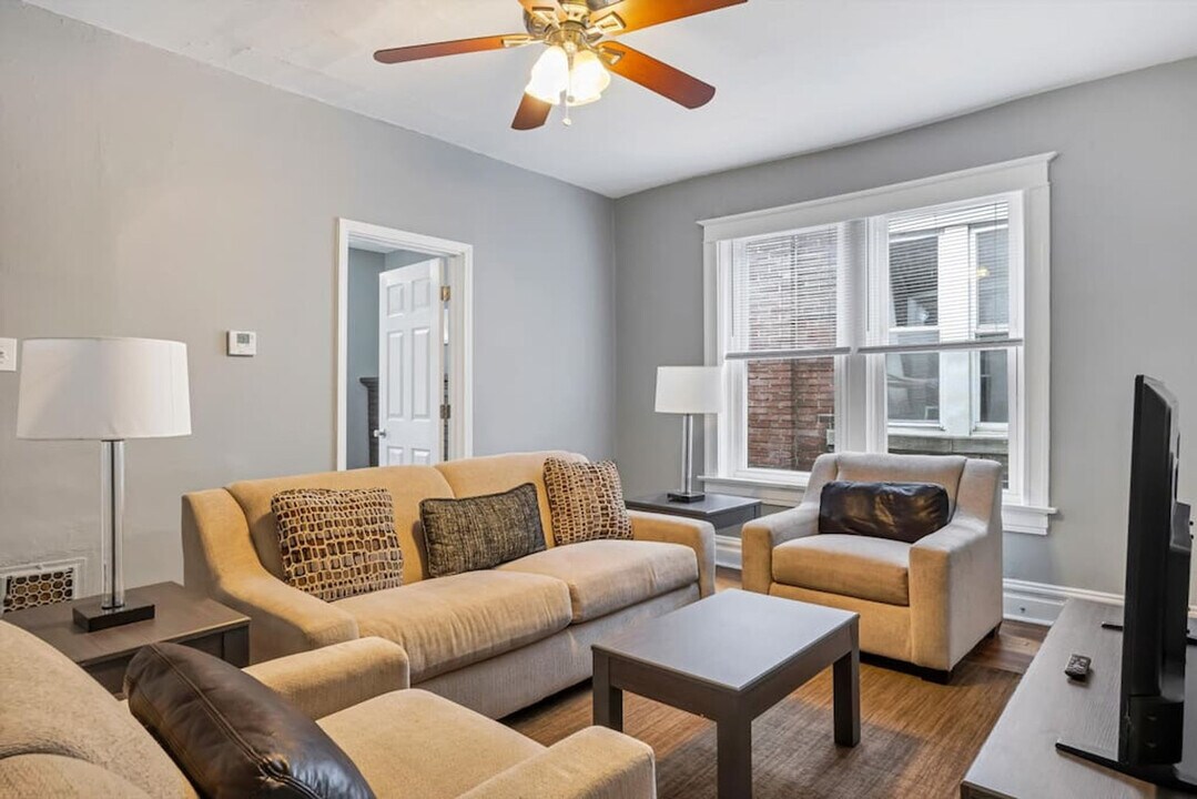 4137 Shaw Blvd in St. Louis, MO - Building Photo
