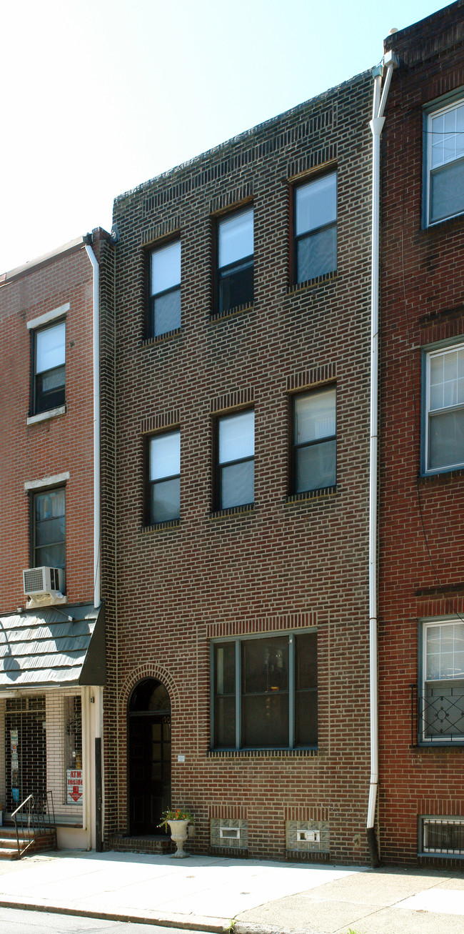 1902 Pine St in Philadelphia, PA - Building Photo - Building Photo