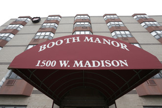 Booth Manor in Chicago, IL - Building Photo - Building Photo