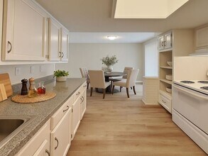 2225 Janice St in Mesquite, TX - Building Photo - Building Photo