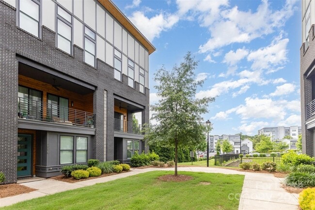 2523 Irwin Strm Rd in Charlotte, NC - Building Photo - Building Photo