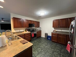 6 Slocum St in South Burlington, VT - Building Photo - Building Photo