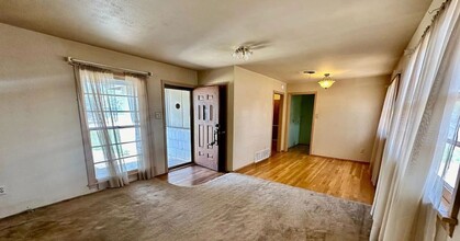 1903 60th St in Lubbock, TX - Building Photo - Building Photo