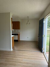 Richmond Apartments in Columbia, TN - Building Photo - Building Photo