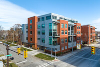 Center Street Lofts in Royal Oak, MI - Foto de edificio - Primary Photo