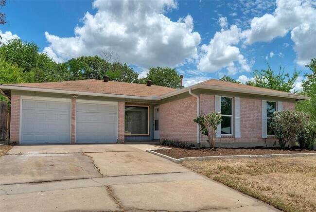 5301 Gladstone Dr in Austin, TX - Building Photo - Building Photo