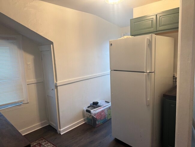 1465 Maryland St, Unit 2 in Grosse Pointe Park, MI - Building Photo - Building Photo