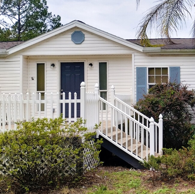 property at 2233 Indigo Ave