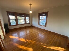 96 Alban St, Unit 2 in Boston, MA - Building Photo - Building Photo