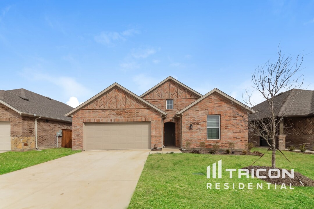 2520 Perkinsview Pl in McKinney, TX - Foto de edificio