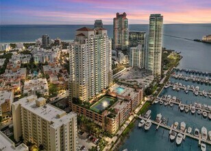 90 Alton Rd, Unit 1490 in Miami Beach, FL - Foto de edificio - Building Photo