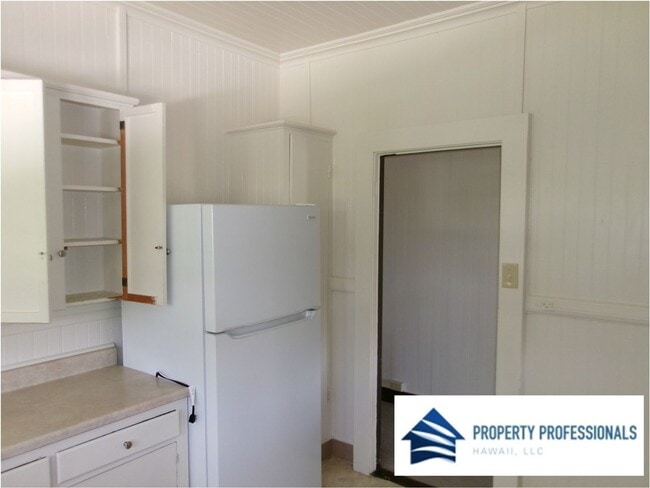 565 Hinano St in Hilo, HI - Building Photo - Building Photo