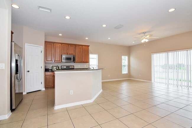 2906 Copper Heigt Ct in Valrico, FL - Foto de edificio - Building Photo