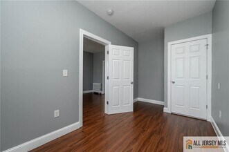 307 Pershing Ave in Carteret, NJ - Building Photo - Building Photo