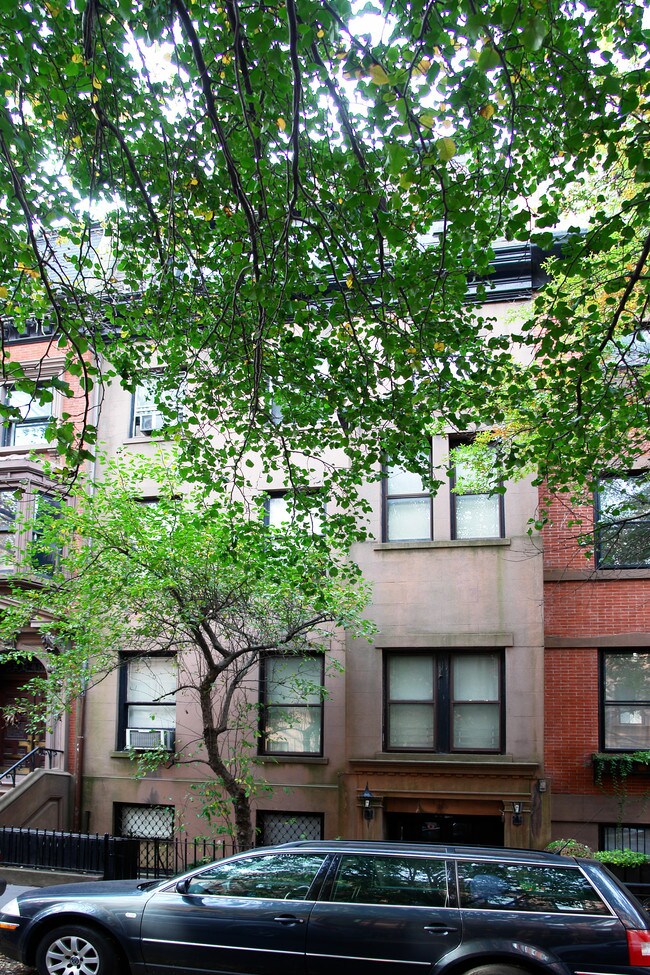 46 Remsen St in Brooklyn, NY - Building Photo - Building Photo