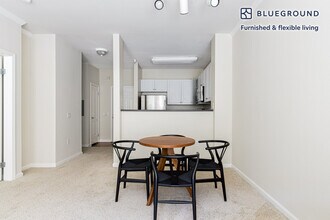 295 E Evelyn Ave-Unit -FL1-ID503 in Sunnyvale, CA - Building Photo - Building Photo