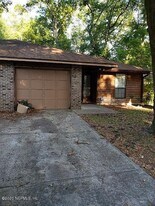 3523 W Colony Cove Tl in Jacksonville, FL - Building Photo