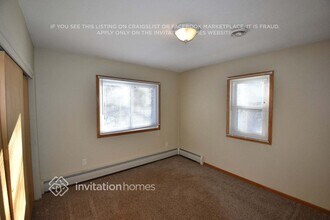 302 Zinnia Ln N in Plymouth, MN - Building Photo - Building Photo