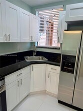 5888 W 25th Ct in Hialeah, FL - Building Photo - Building Photo