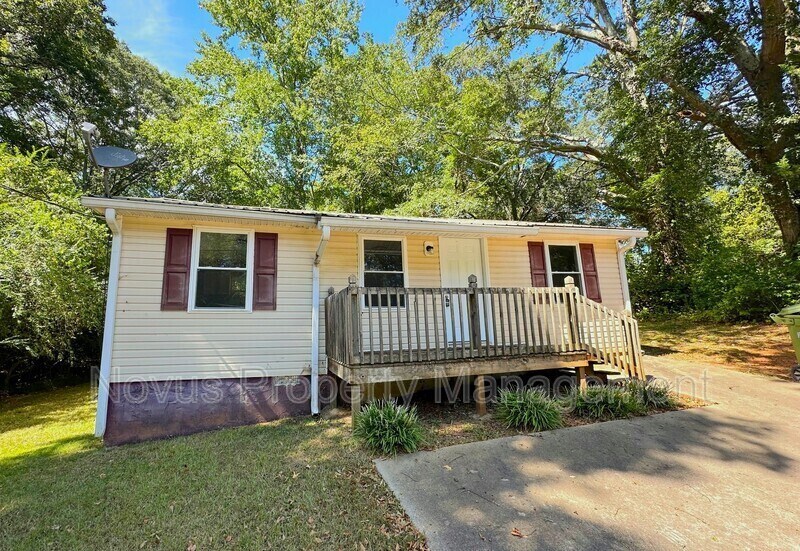 203 Ave B in Carrollton, GA - Building Photo