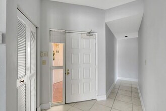 107 Half Moon Cir in Hypoluxo, FL - Building Photo - Building Photo