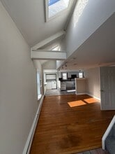 18 Grove St in Lynn, MA - Building Photo - Building Photo