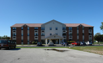 Community Plaza in Sandusky, OH - Building Photo - Building Photo