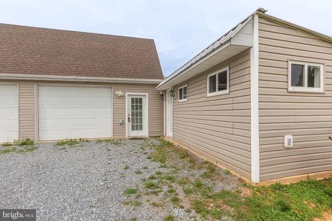 property at 150 Avon Bend Rd