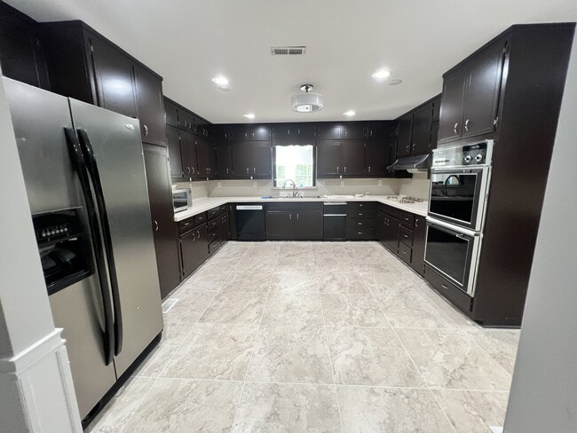 4867 Dean Ln SW in Lilburn, GA - Building Photo - Building Photo