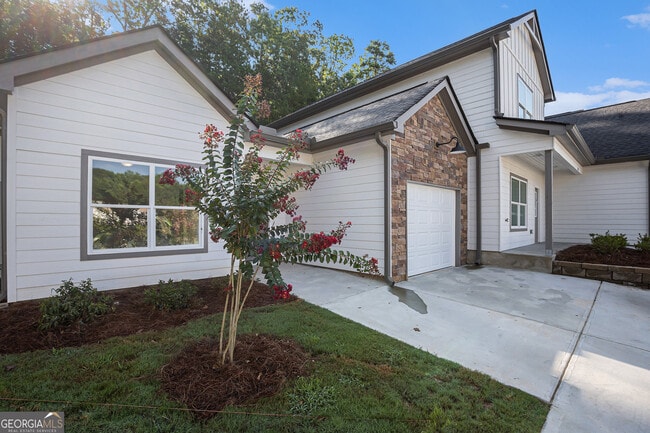 138 Crestpoint Rd in Bremen, GA - Building Photo - Building Photo