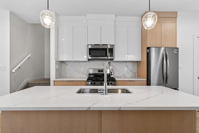 12847 103 St NW in Edmonton, AB - Building Photo - Building Photo