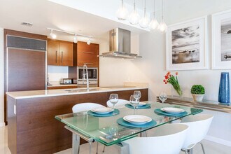 485 Brickell Ave in Miami, FL - Building Photo - Building Photo