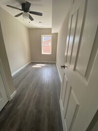 1900 Druid Hill Ave photo'