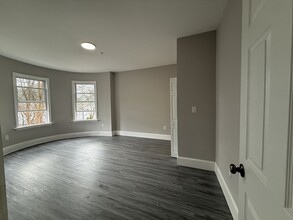 40-42-42 Fowler St in Boston, MA - Building Photo - Building Photo