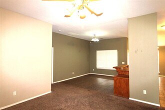 1726 Concord Dr in Norman, OK - Building Photo - Building Photo