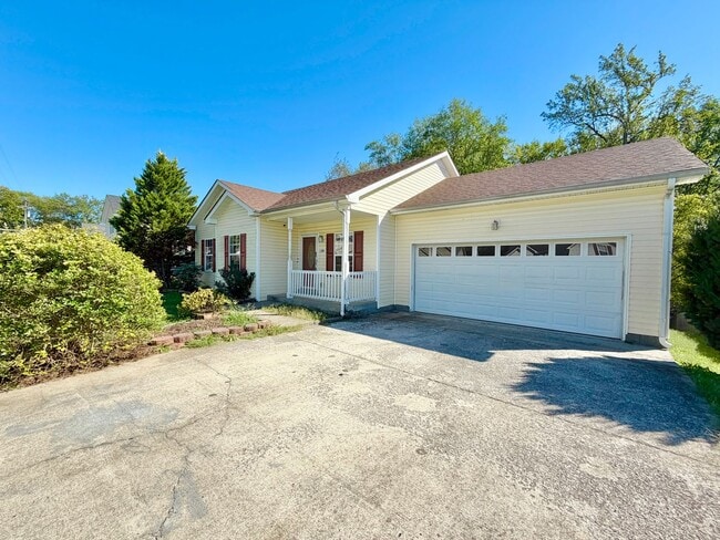 1380 Scrub Oak Drive in Clarksville, TN - Building Photo - Building Photo