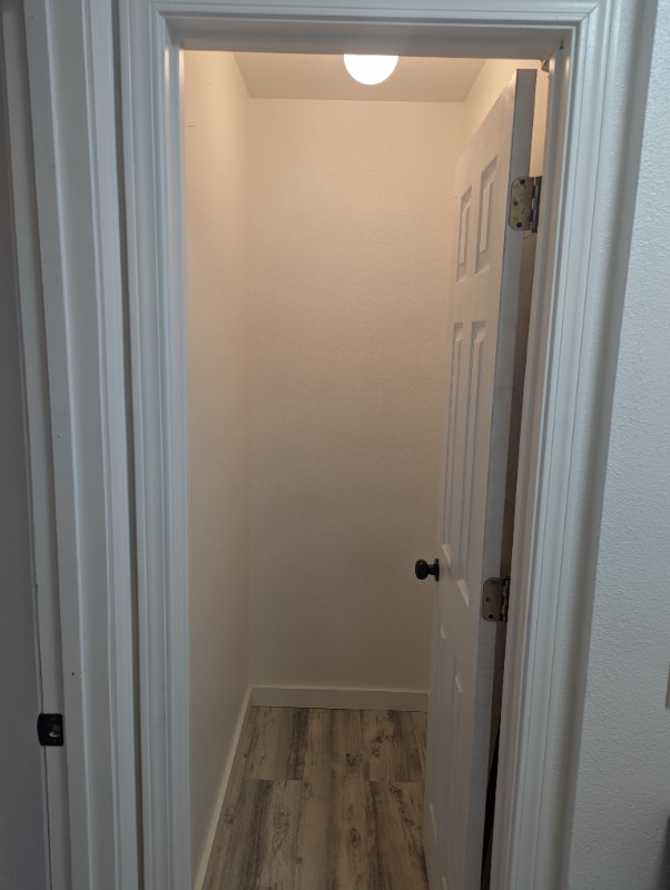 710 S Weed Blvd in Weed, CA - Building Photo - Building Photo