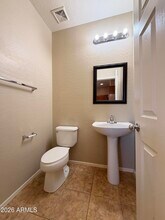 42424 N Gavilan Peak Pkwy in Anthem, AZ - Building Photo - Building Photo