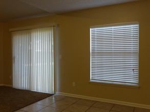 3664 Morning Meadow Ln in Orange Park, FL - Building Photo - Building Photo