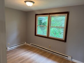 65 French King Hwy in Erving, MA - Building Photo - Building Photo