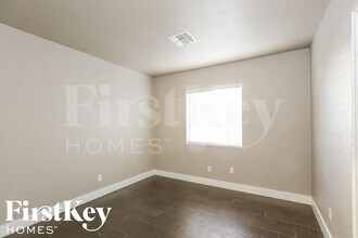 7366 W Jenan Dr in Peoria, AZ - Building Photo - Building Photo